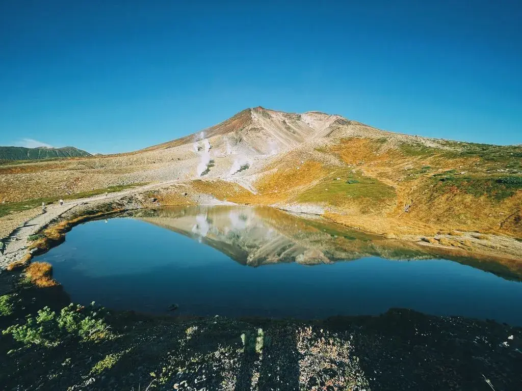 Mount Asahidake — Hokkaido's Highest Peak